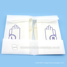 surgical latex gloves